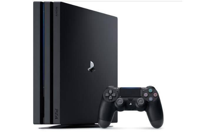 Sony PS4 PRO 1TB + FIFA 18 - Price of $236.53